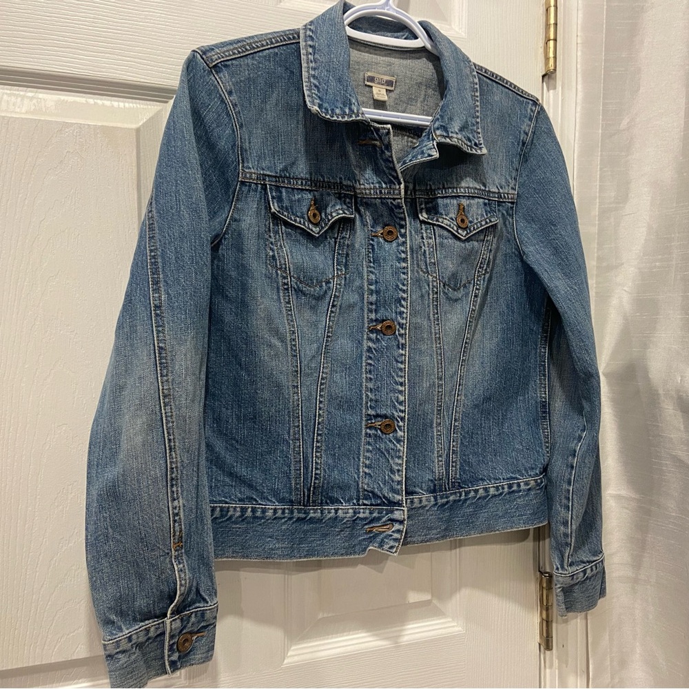 Y2K 2002 the GAP Denim Jean Jacket Women’s Size Medium Made in Hong Kong - Picture 2 of 9